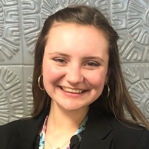 Meet your Posher, Ella